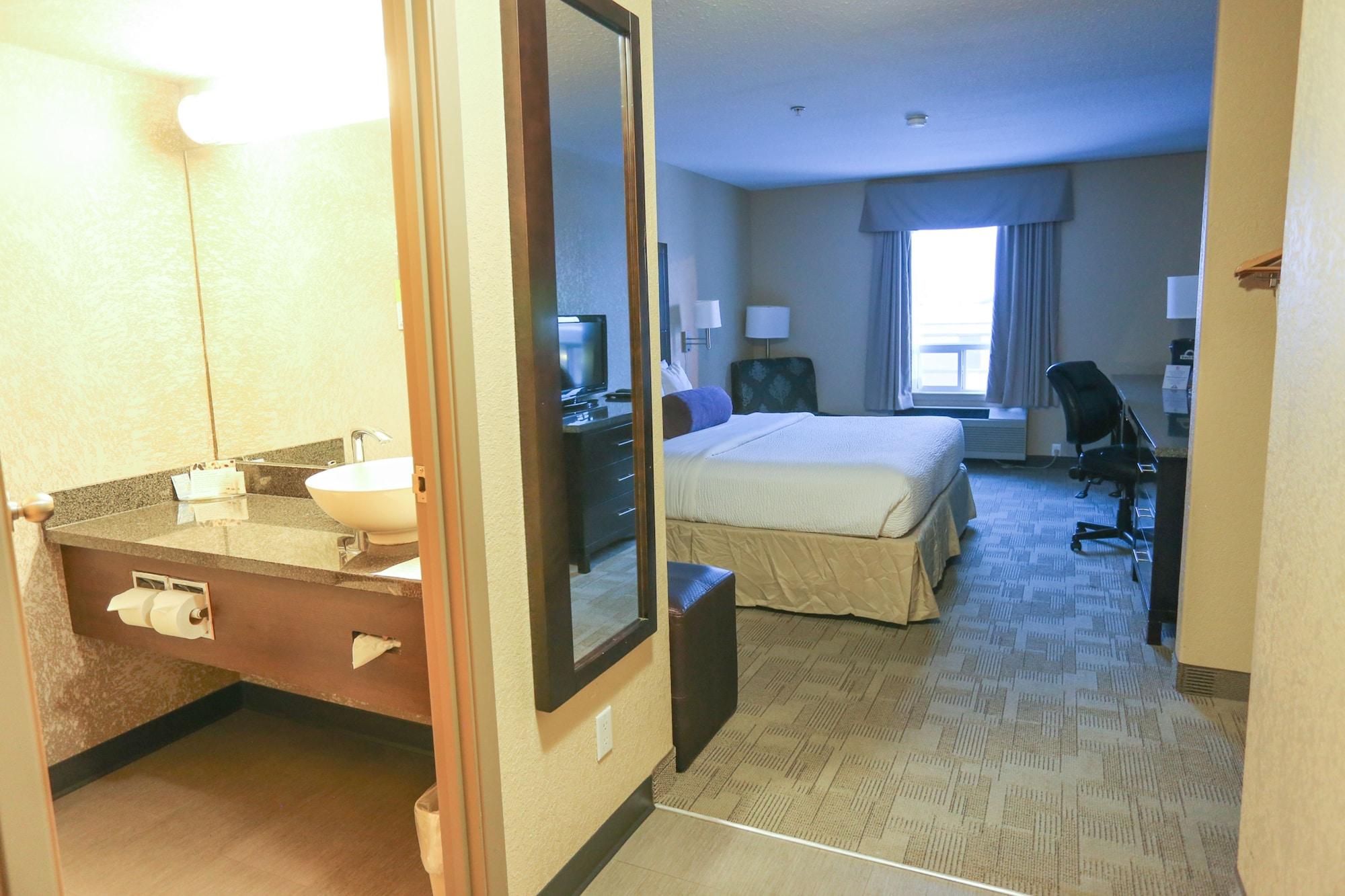 Days Inn By Wyndham Calgary Airport Экстерьер фото